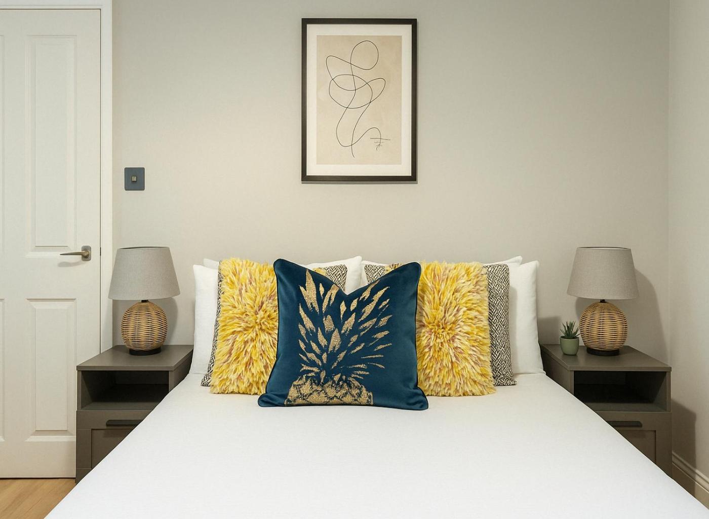 2 Bed Garden Flat In Acton