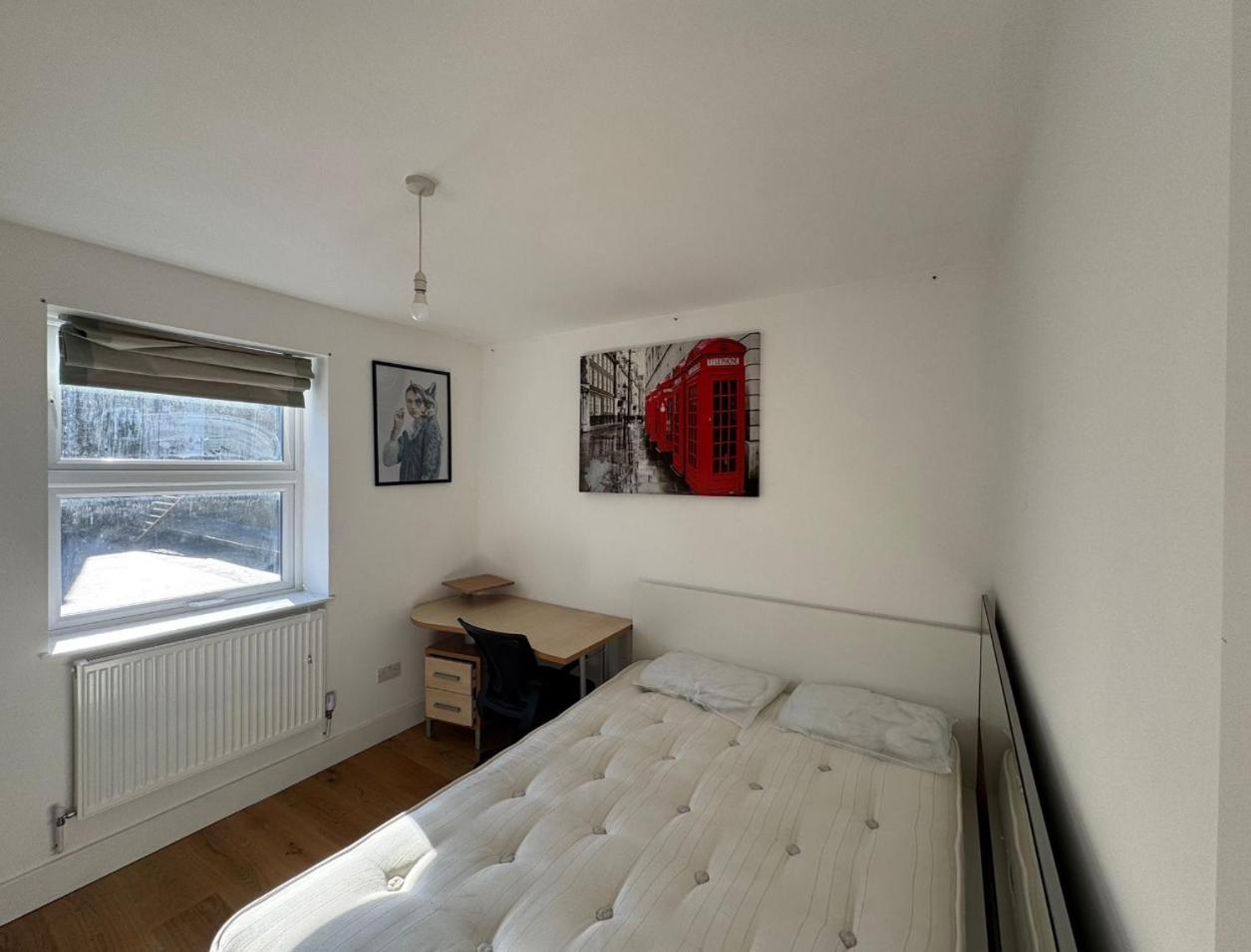 En Suits Room With Your Own Bathroom And Toilet Habitación en casa particular