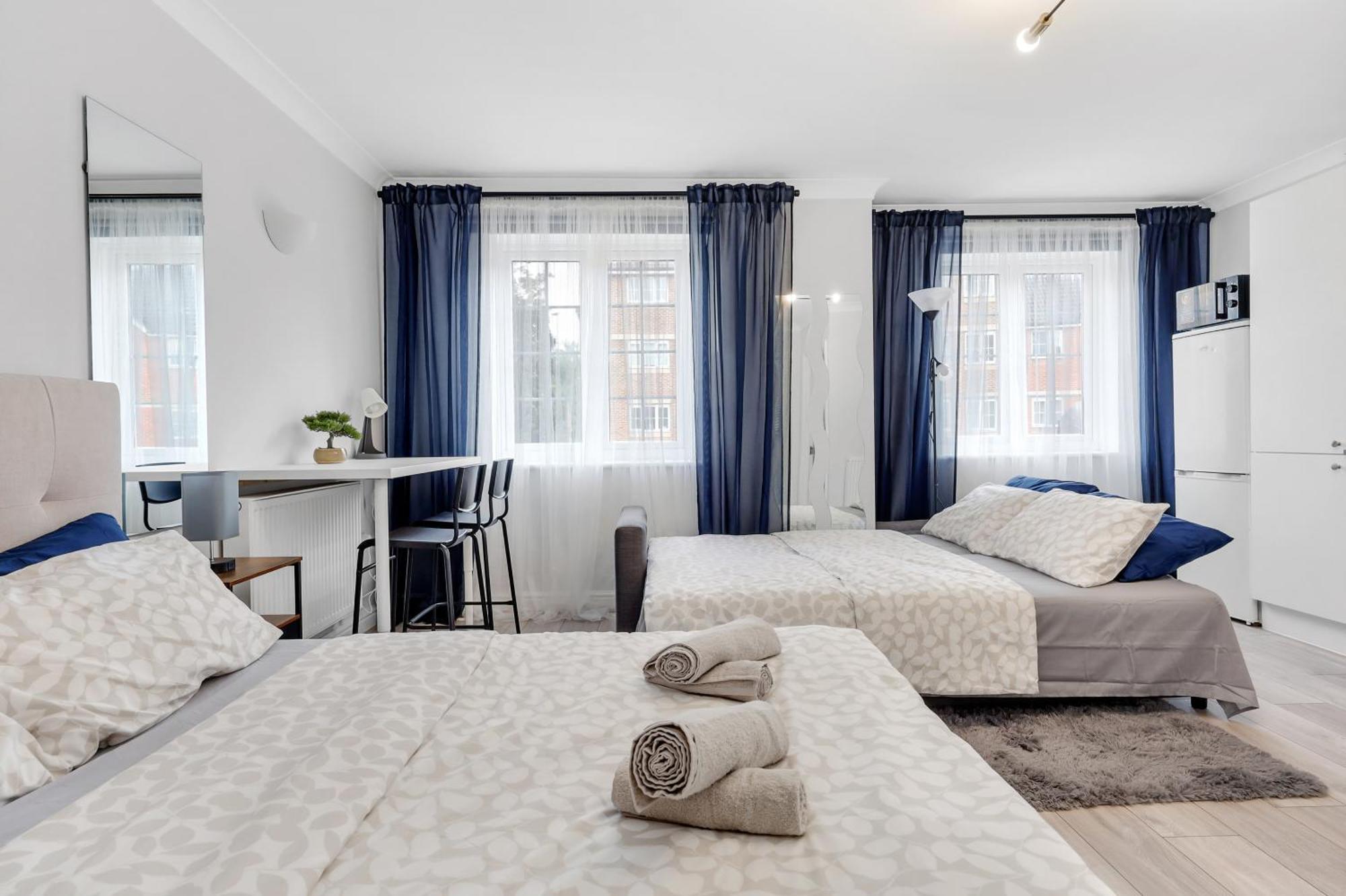 Apartamento Parkside Retreat, 5 Min From Station ,r2 *