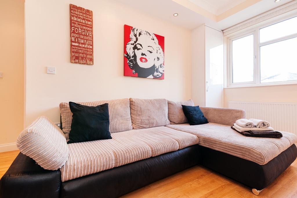 Kings Cross Apartment