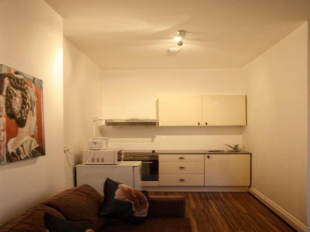 Holland Apart-hotel 3*