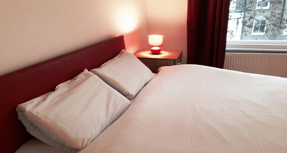 Holland Apart-hotel