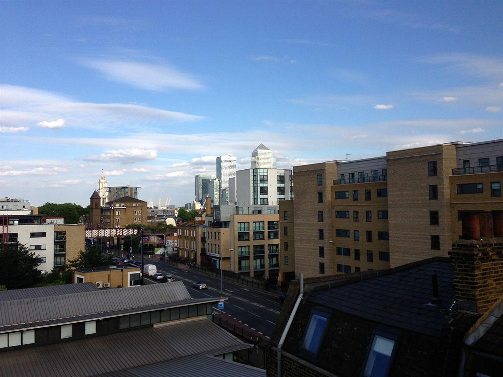 Max Serviced Commercial Road Appartement Londres