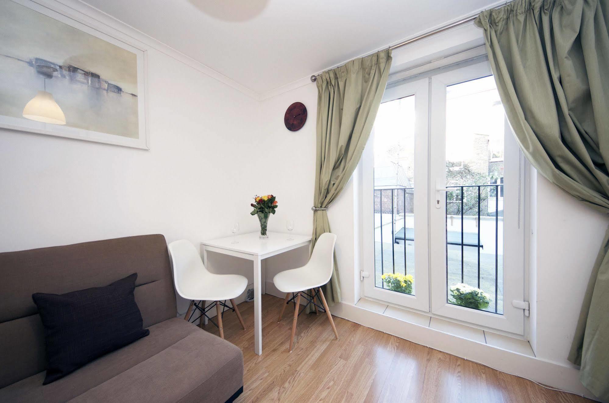 W14 Hotel Londres