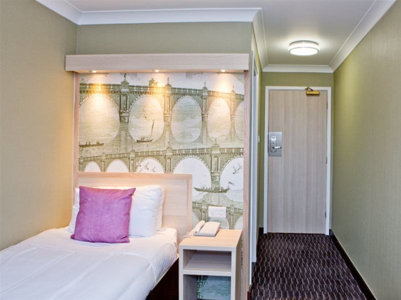 Hotel Royal National And Sister Roulette Londres