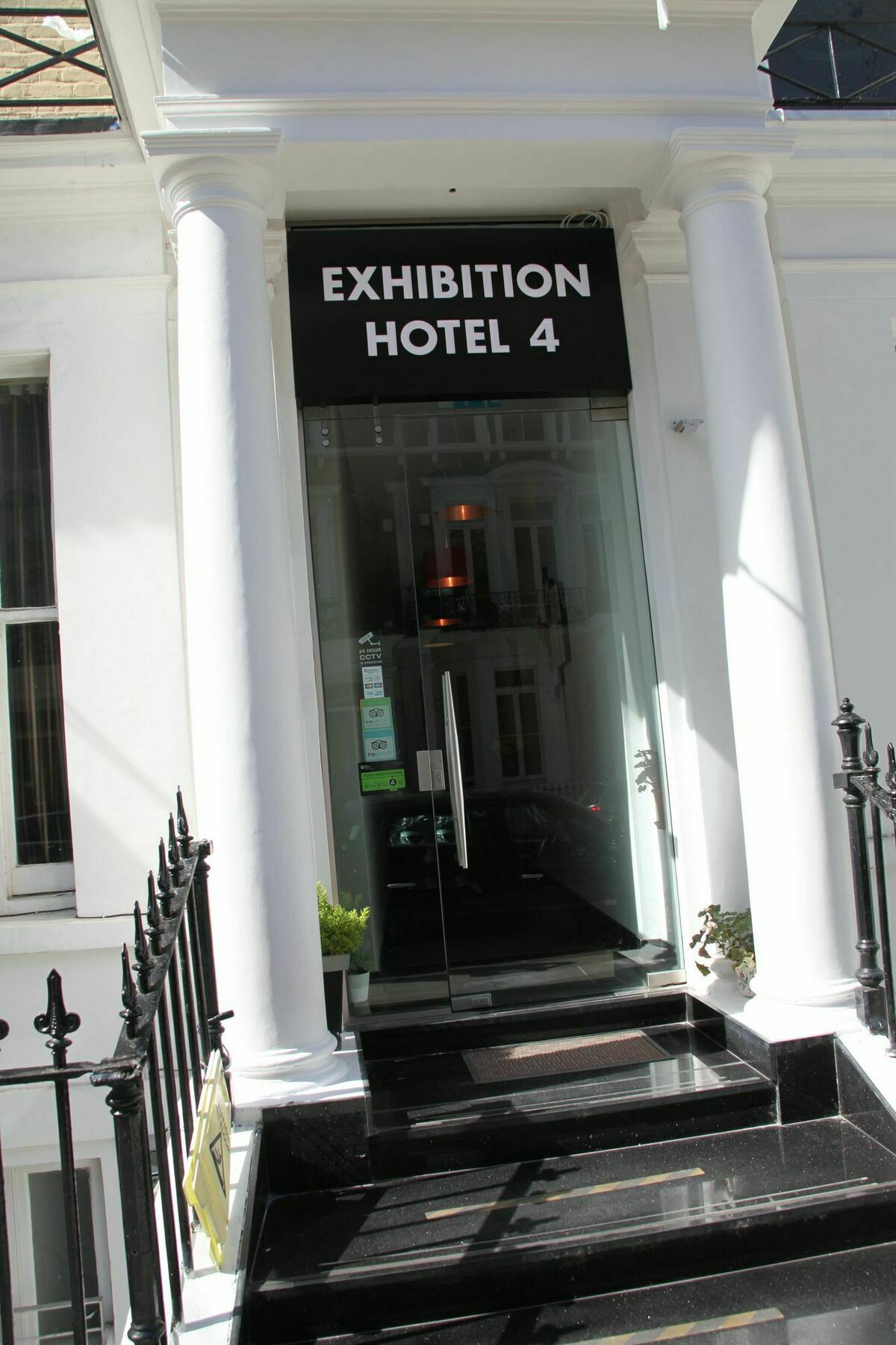 Exhibition Court 4 Londres