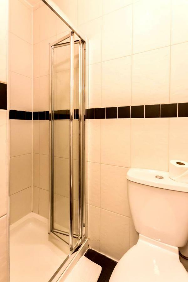 Hotel Oyo Tamtam Acton Londres