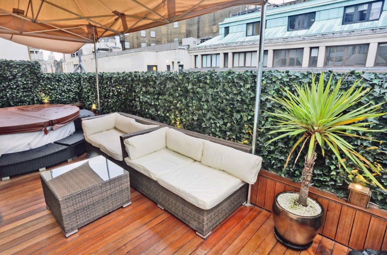 Piccadilly Circus Suites * London