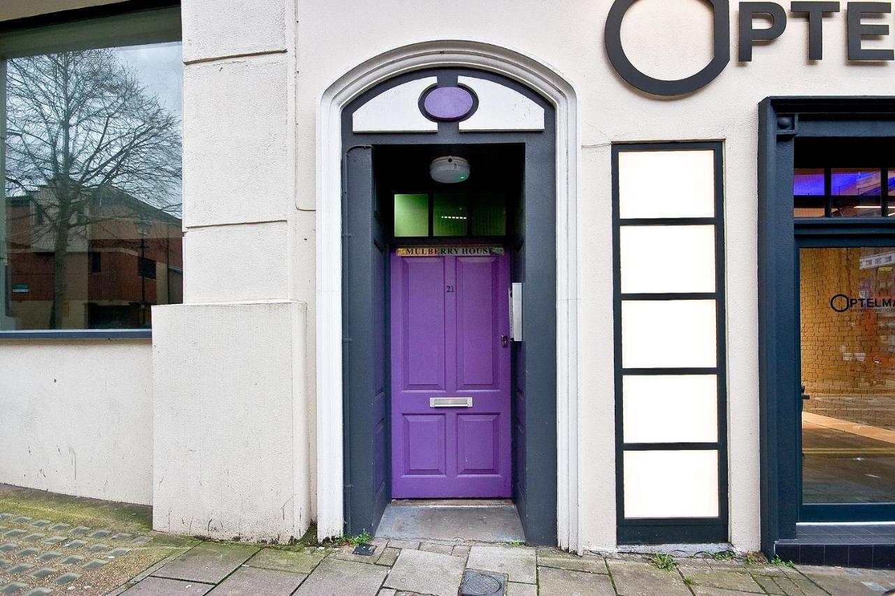 Mulberry Flat 4 - Two Bedroom 2nd Floor By Living *
