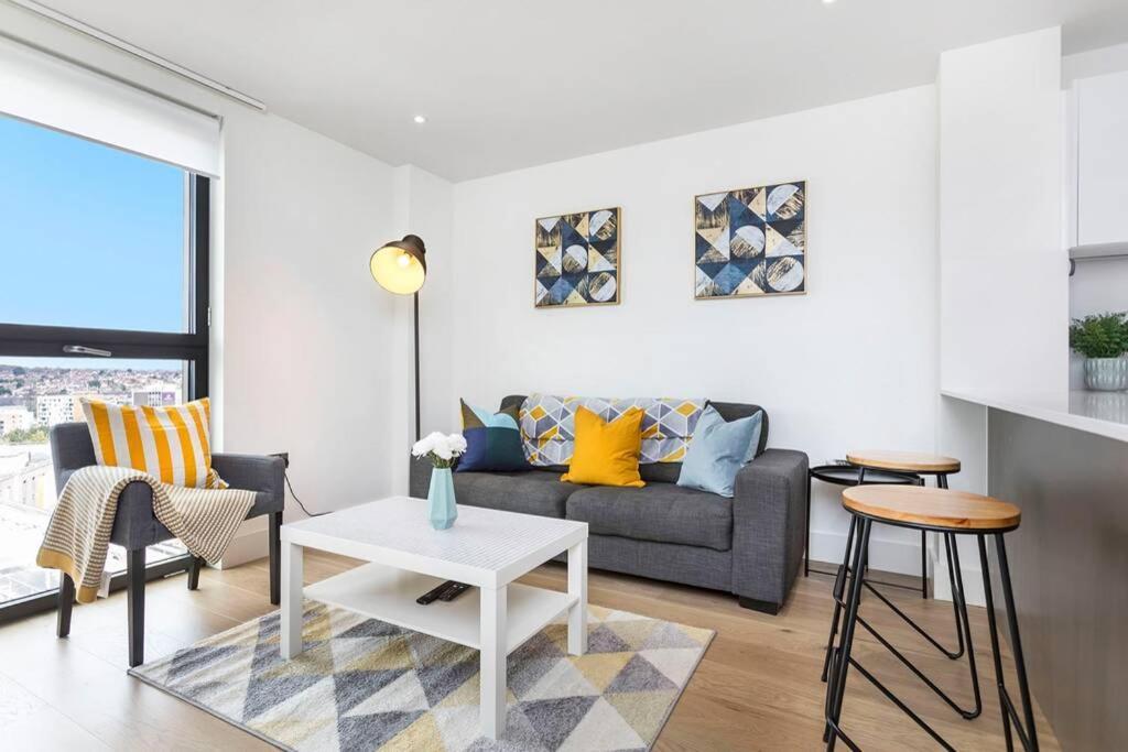 Apartamento One Bedroom Modern Next To Wembley Stadium! Londres