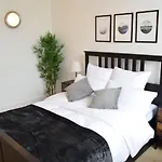 Bright Warehouse Conversion In Buzzing Peckham