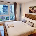 Double King Suite, Canary Wharf Waterfront