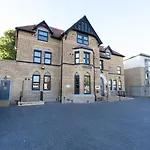Hotel Dc, Stratford
