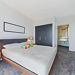 Amazing Flat In A New Modern Building