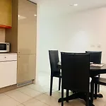 Entire Apartment close to London ExCel, Royal Dock&02 Arena