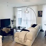 Stunning 1 Bed Luxury Apartment