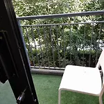 Docklands 2 Bedroom 2 Bath