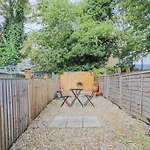 2 Bed Garden Flat Leyton Village