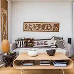 Delightful Moroccan Inspired Flat Hackney Sleeps 2
