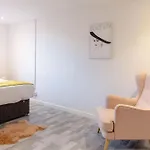 2 Bed With Free Parking