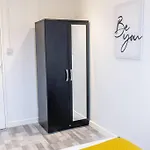 2 Bed With Free Parking