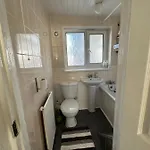 Spacious Double Room For Single Room