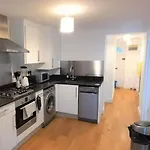 2 Bedroom Victorian Garden Flat