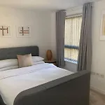Flat In Hackney
