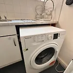 2 Amazing Double Rooms In Whitechapel