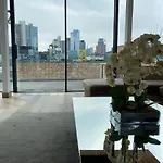 3 Bed Luxury Penthouse Hoxton Square With Terrace