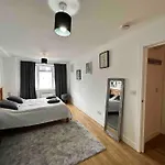 Bright And Cosy 1 Bed Flat Next To Tower Bridge