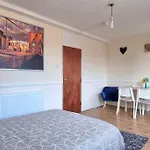 Large Duplex In Bermondsey
