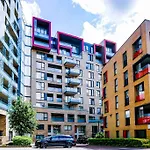 Flat In Greenwich O2 With Parking