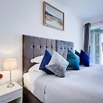 Flat In Greenwich O2 With Parking