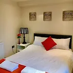 One Bedroom Flat In Central London