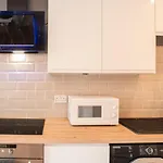Olympic Apartment - Stratford