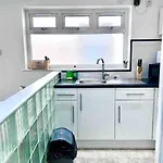 Studio Apartment In London