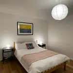 4Bed Loft Style Apartment With Privateterrace