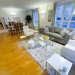 Luxury 2 Bedroom Apartment In Central London At Affordable Rates