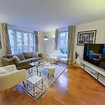 Luxury 2 Bedroom Apartment In Central London At Affordable Rates
