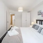 Stylish Deluxe 2Br Duplex - Free Parking - Near Canary Wharf