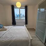Whitechapel E1 Rooms