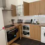 Affordable Rooms In Shared Flat, London Bridge