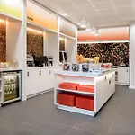 Hampton By Hilton London Docklands