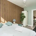 Lv2 Shoreditch-Bricklane-Convenient-Central-Liverpoolstreet