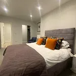 Female Only Ensuite Room