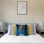 The Haggerston Flat