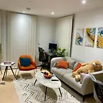 Double Room In A Flat In Royal Wharf