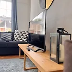 Victorian Amazing Three Bedroom