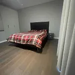Roberts 2 Bed Apartment